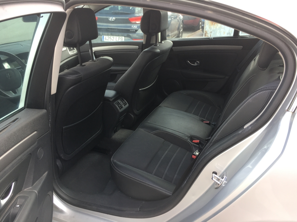 RENAULT LAGUNA 1.5 DCI 110CVRENAULT LAGUNA 1.5 DCI 110CV