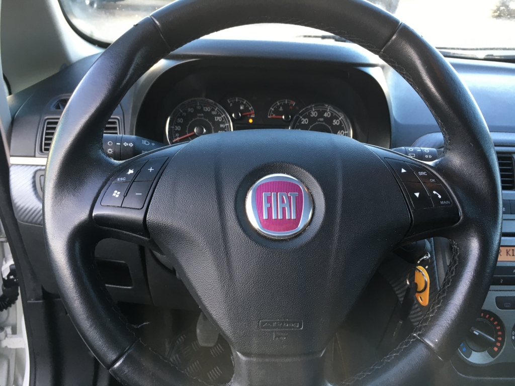 FIAT PUNTO 1.3 D 90CV