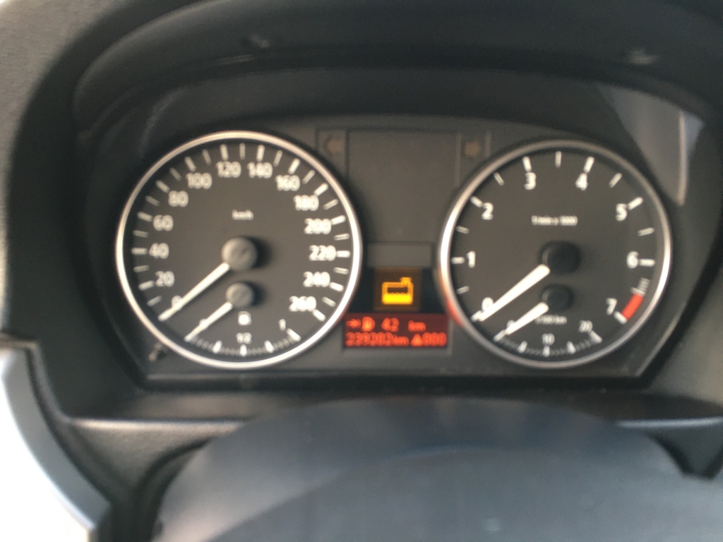 BMW 318 2.0 I 130CV