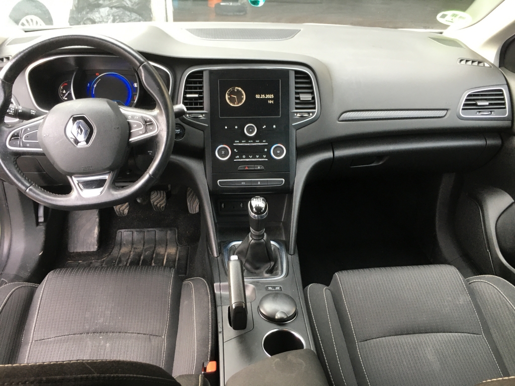 RENAULT MEGANE 1.2 INY 132CV RENAULT MEGANE 1.2 INY 132CV