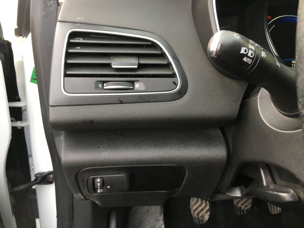 RENAULT MEGANE 1.2 INY 132CV RENAULT MEGANE 1.2 INY 132CV