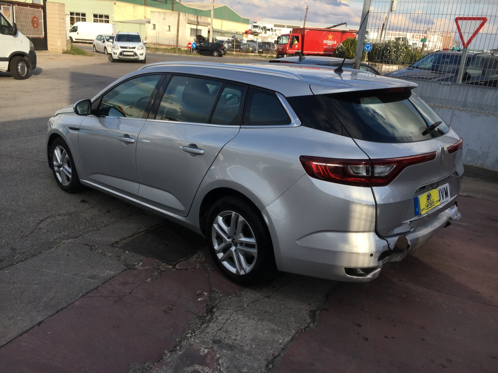RENAULT MEGANE SPORT TOURER 1.5 DCI 110CV
