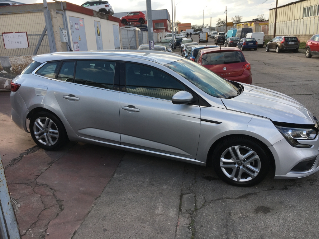 RENAULT MEGANE SPORT TOURER 1.5 DCI 110CV