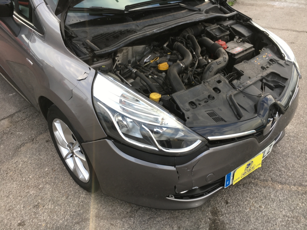 RENAULT CLIO 900CC INY 90CV