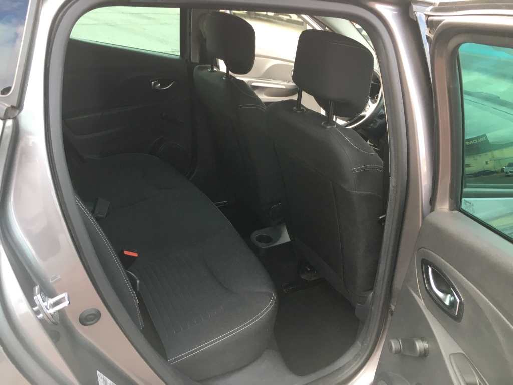 RENAULT CLIO 900CC INY 90CV