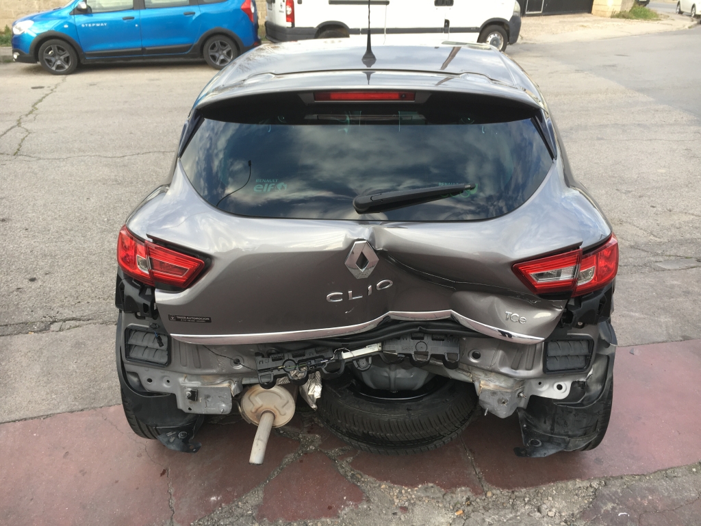 RENAULT CLIO 900CC INY 90CV