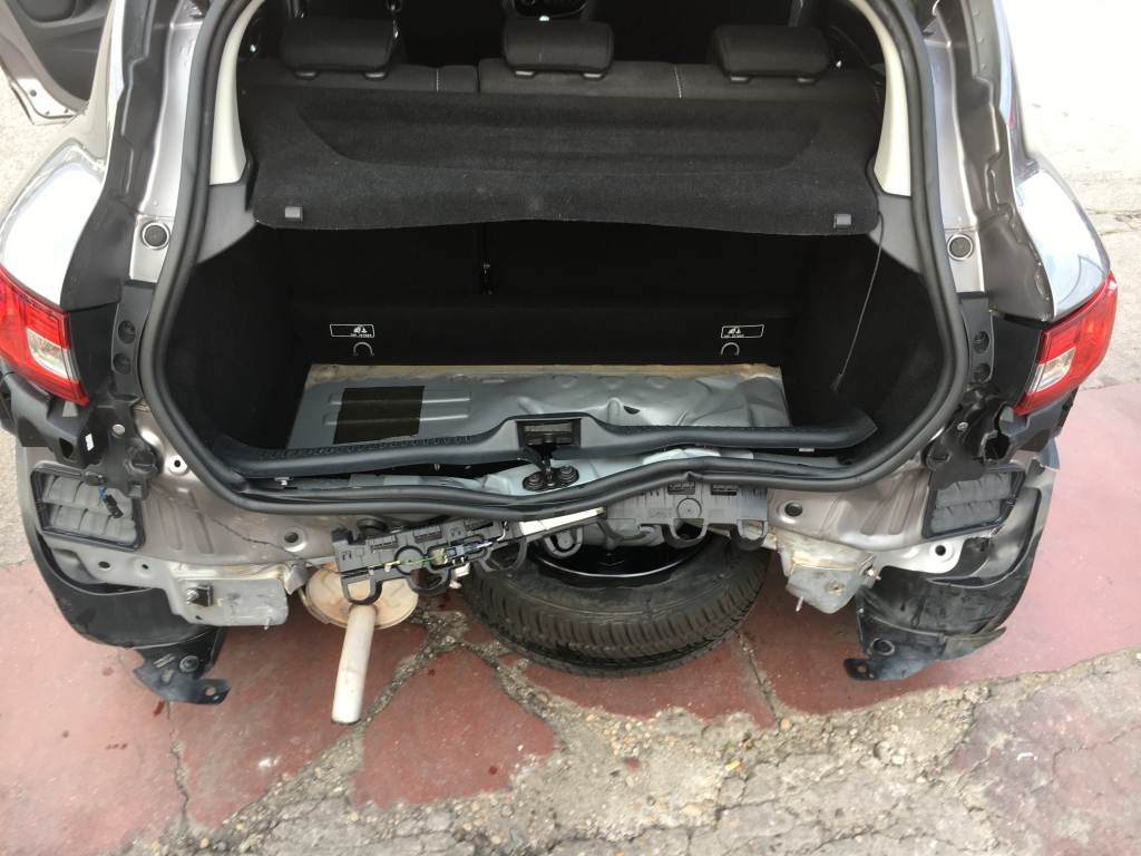 RENAULT CLIO 900CC INY 90CV