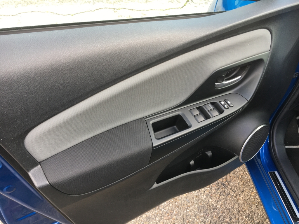 TOYOTA YARIS 1.5 HIBRIDO 75CV AUT