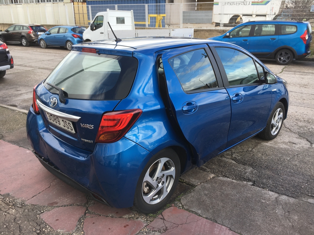TOYOTA YARIS 1.5 HIBRIDO 75CV AUT