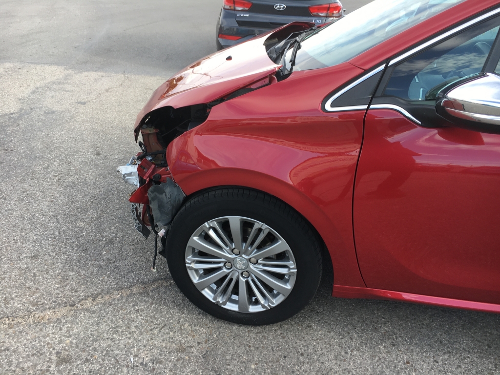 PEUGEOT 208 1.6 HDI 100CV