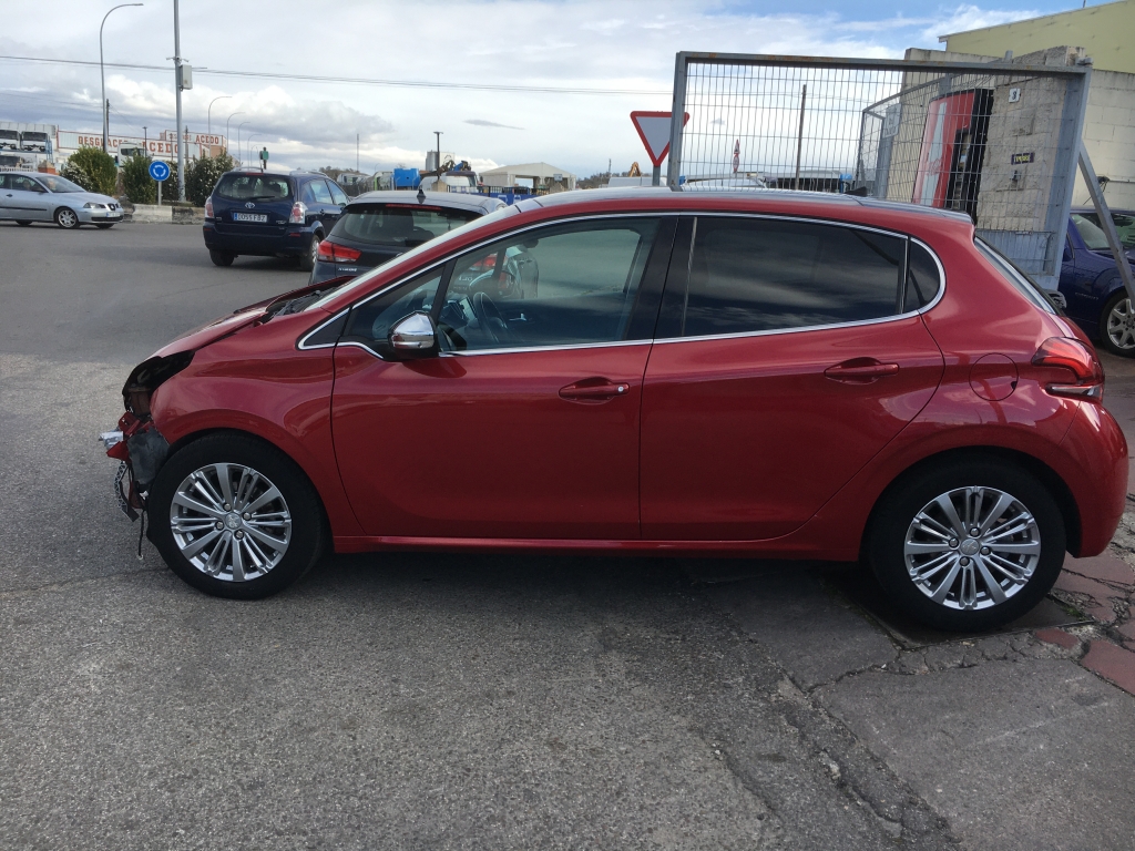 PEUGEOT 208 1.6 HDI 100CV