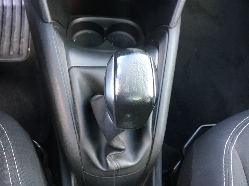 PEUGEOT 208 1.6 HDI 100CV