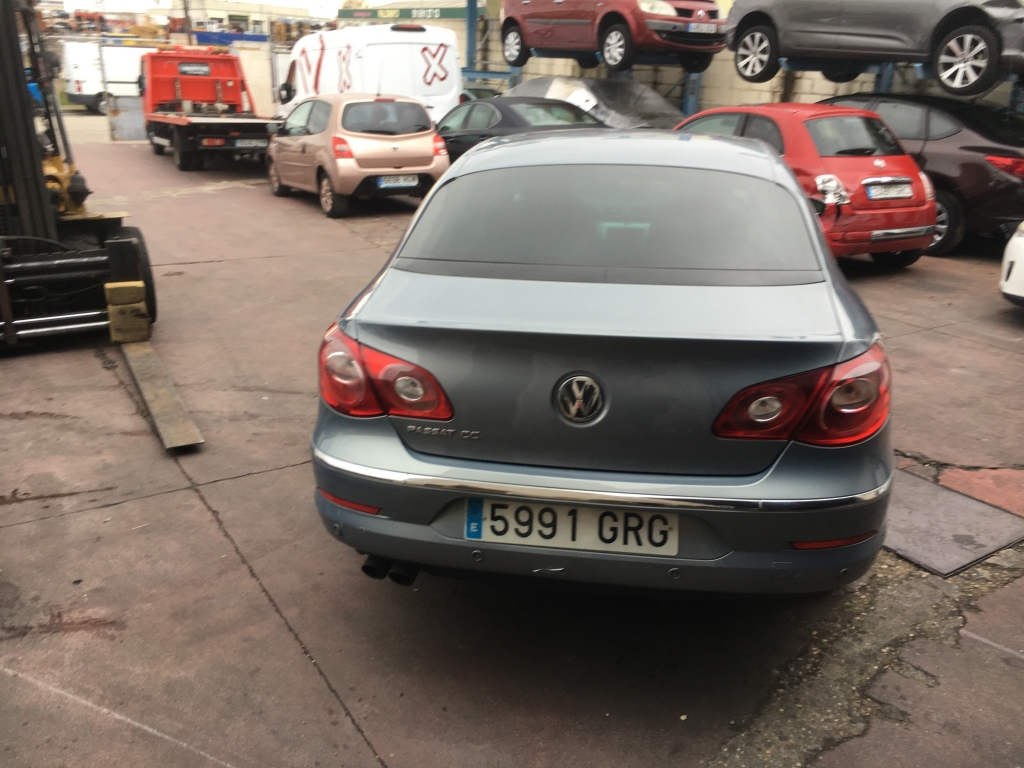 VOLKSWAGEN PASSAT CC 2.0 TDI 140CV DSG