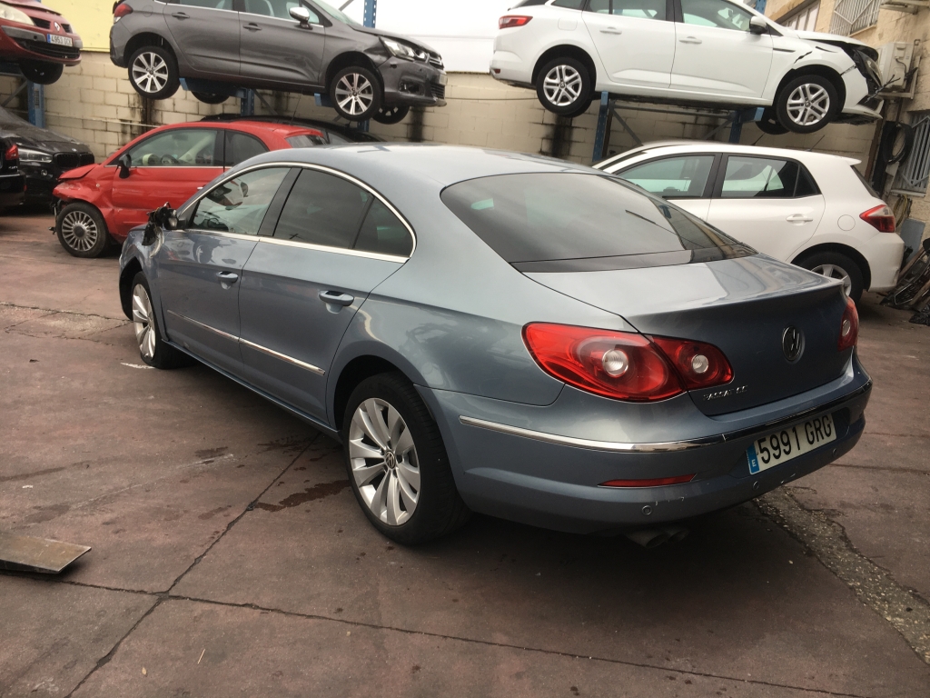 VOLKSWAGEN PASSAT CC 2.0 TDI 140CV DSG