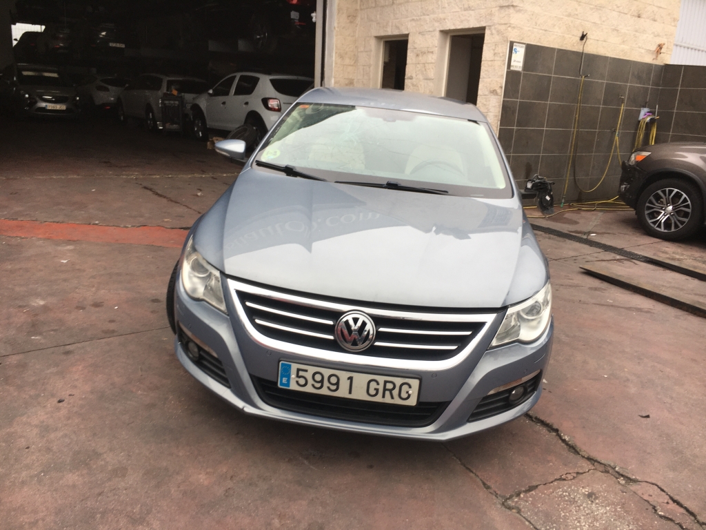 VOLKSWAGEN PASSAT CC 2.0 TDI 140CV DSG