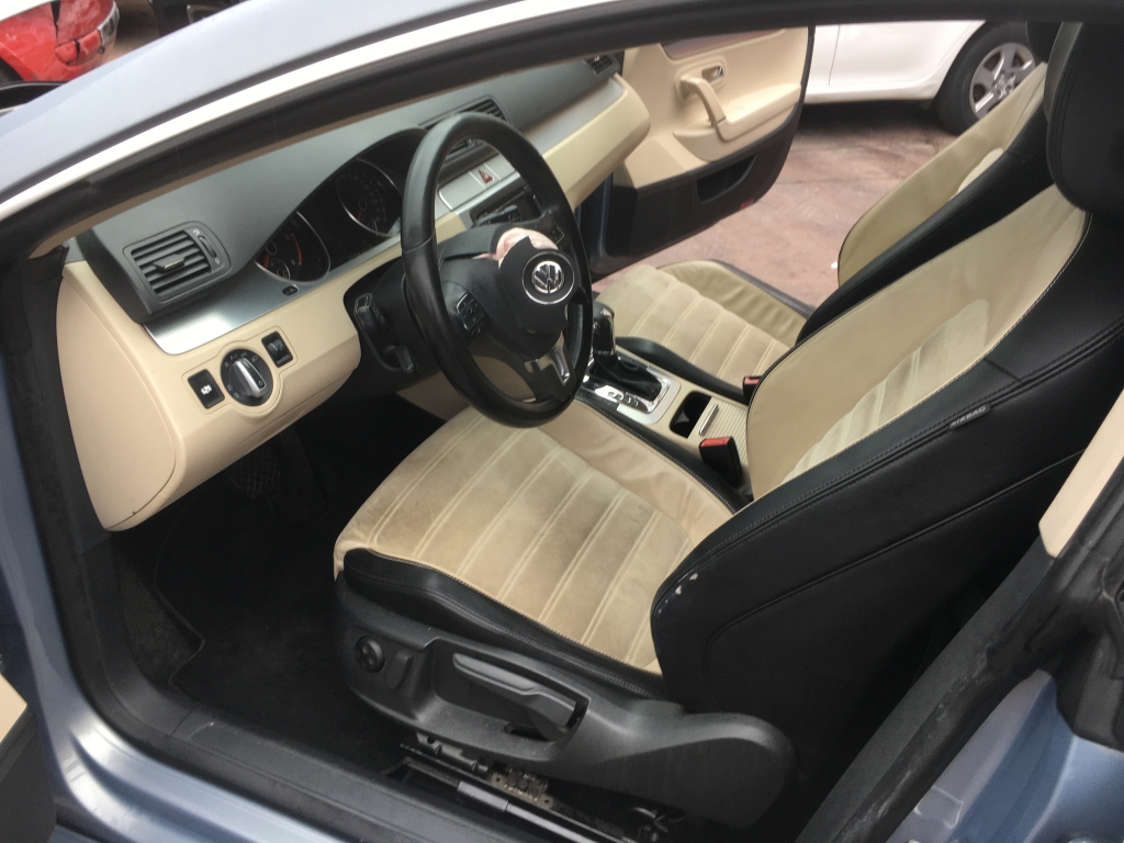 VOLKSWAGEN PASSAT CC 2.0 TDI 140CV DSG