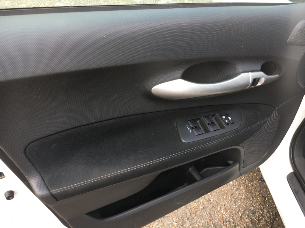 TOYOTA AURIS 1.8 HIBRIDO 136CV AUT