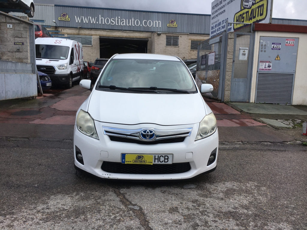 TOYOTA AURIS 1.8 HIBRIDO 136CV AUT