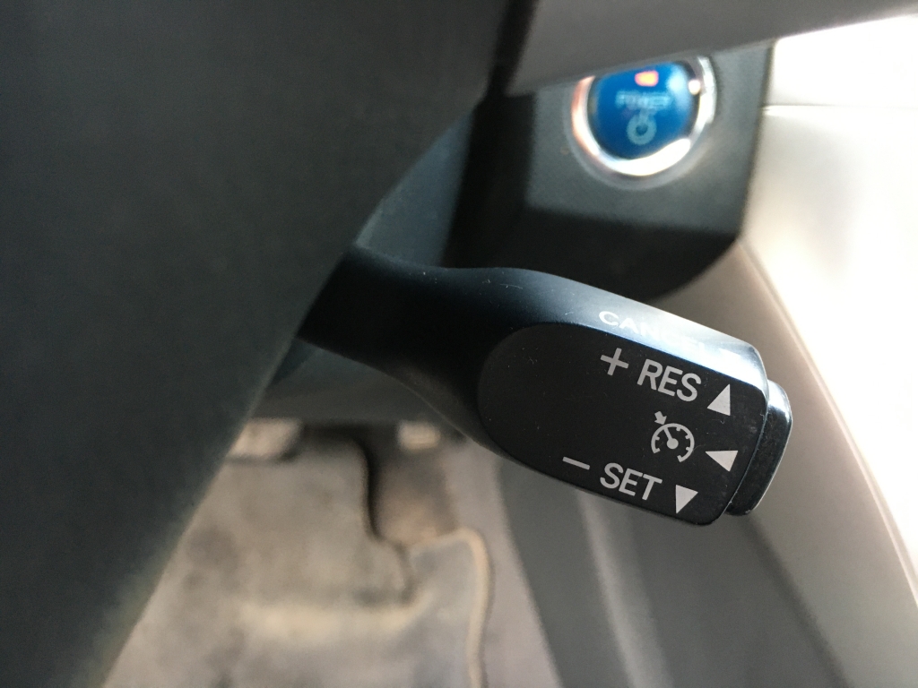TOYOTA AURIS 1.8 HIBRIDO 136CV AUT