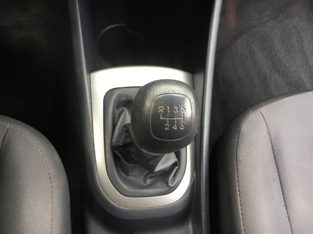 KIA RIO 1.1 CRDI 75CV