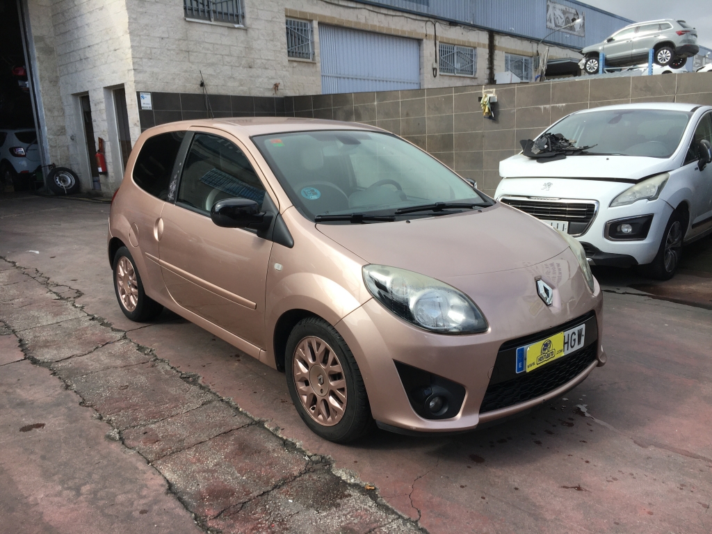 RENAULT TWINGO 1.2 INY 75CV