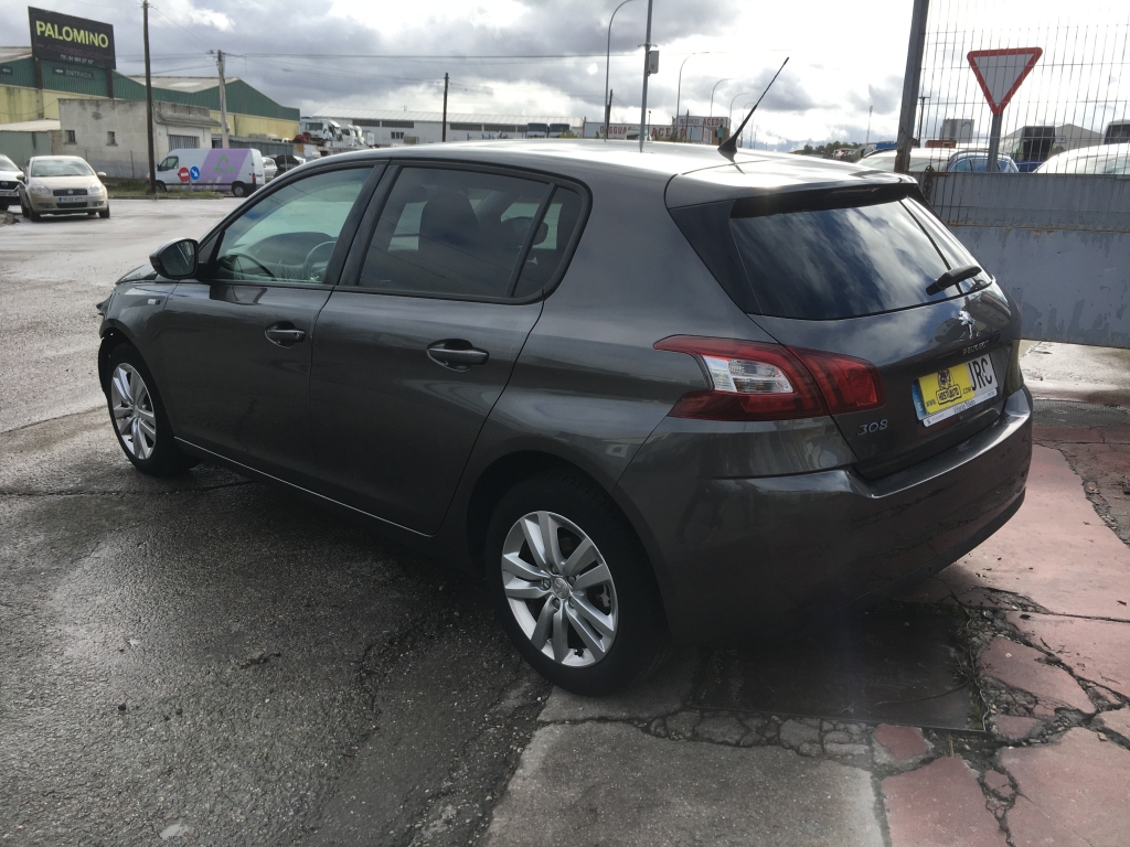 PEUGEOT 308 1.2 INY 130CV