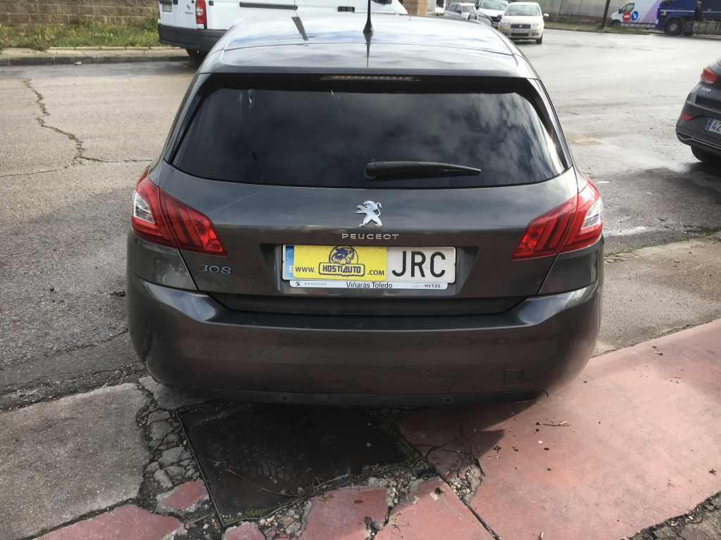 PEUGEOT 308 1.2 INY 130CV