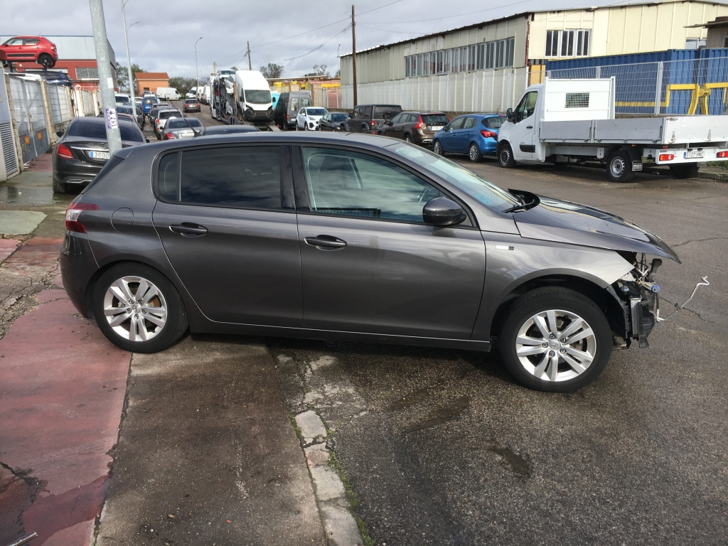 PEUGEOT 308 1.2 INY 130CV