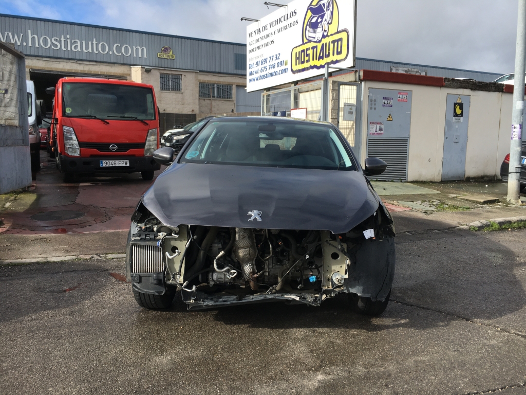 PEUGEOT 308 1.2 INY 130CV