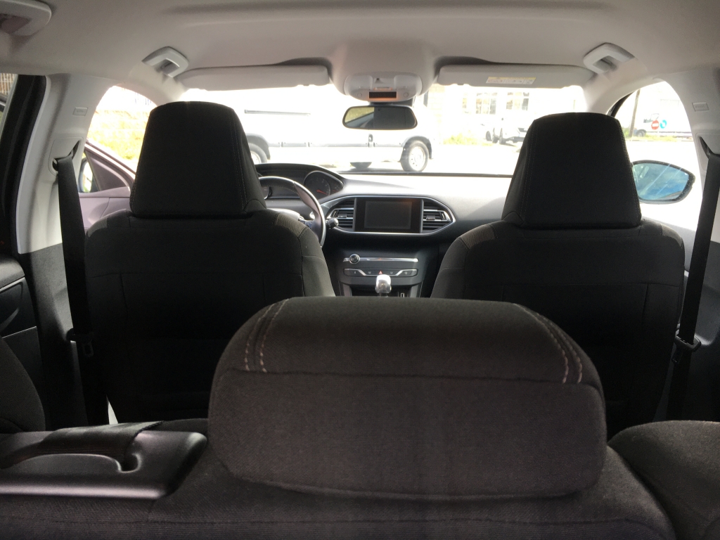 PEUGEOT 308 1.2 INY 130CV
