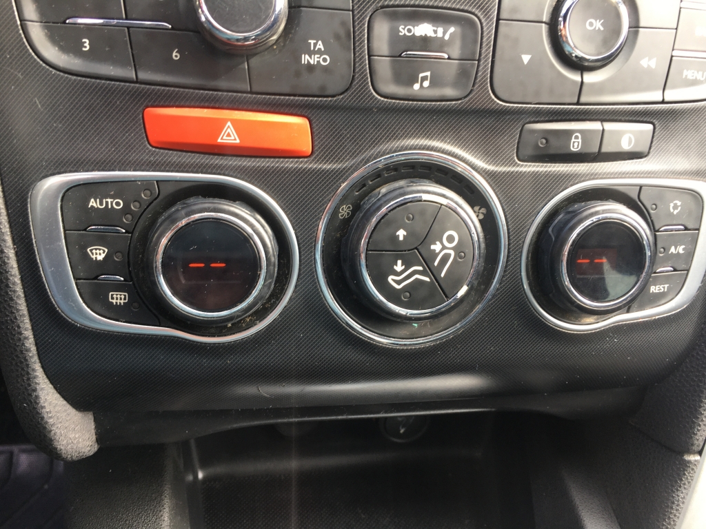 CITROEN DS4 1.6 HDI 110CV