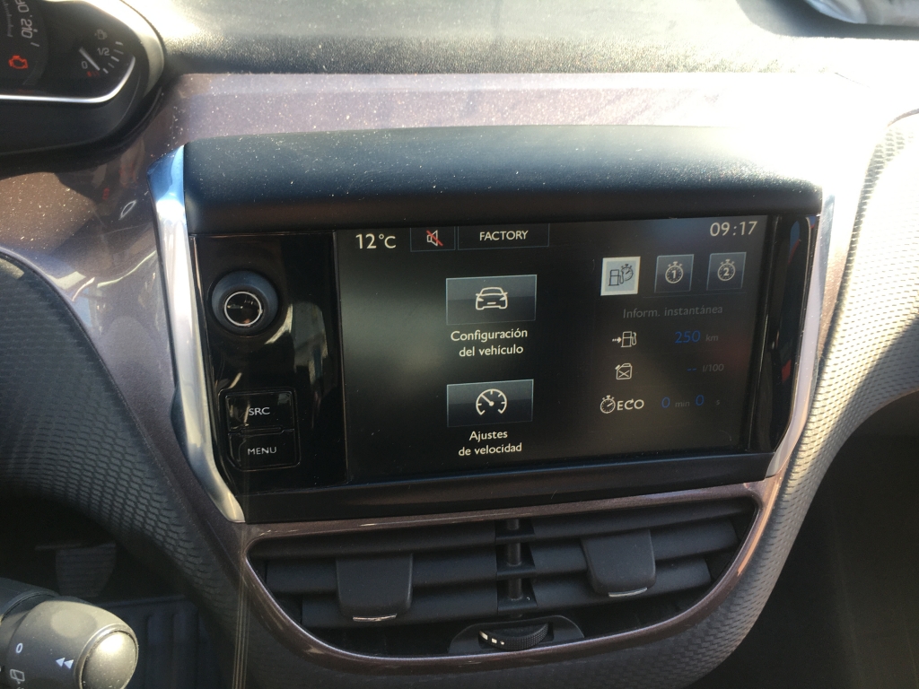 PEUGEOT 2008 1.6 HDI 92CV
