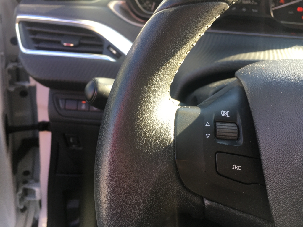 PEUGEOT 2008 1.6 HDI 92CV