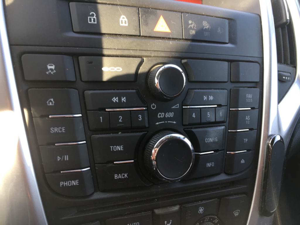 OPEL ASTRA 1.6 TDCI 110CV OPEL ASTRA 1.6 TDCI 110CV