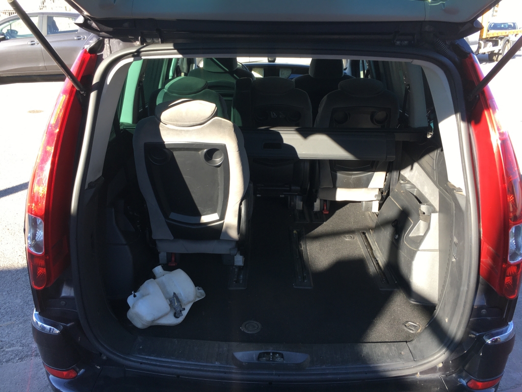 CITROEN C-8 2.0 HDI 136CV 8 PLAZAS