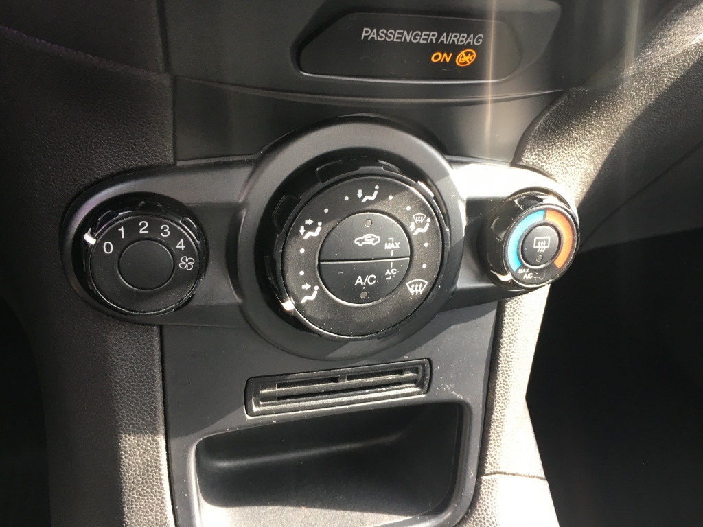 FORD FIESTA 1.5 TDCI 75CV