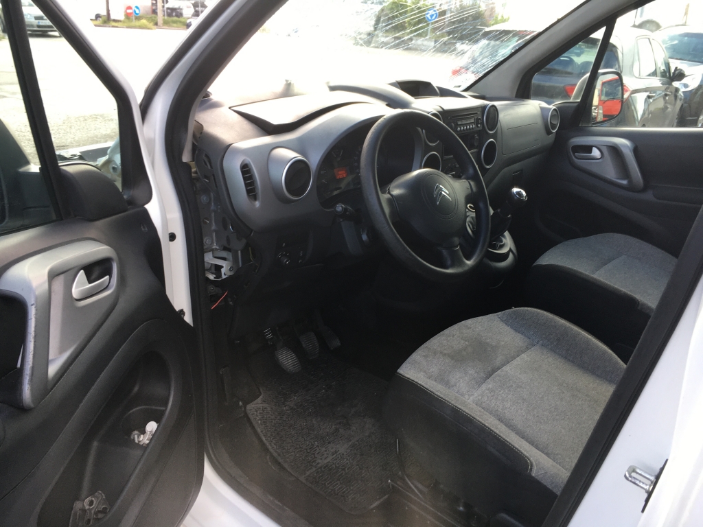 CITROEN BERLINGO 1.6 HDI 75CV CITROEN BERLINGO 1.6 HDI 75CV