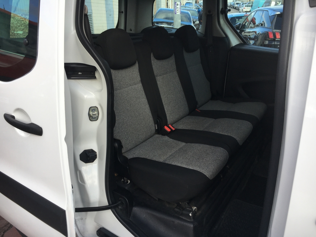 CITROEN BERLINGO 1.6 HDI 75CV CITROEN BERLINGO 1.6 HDI 75CV