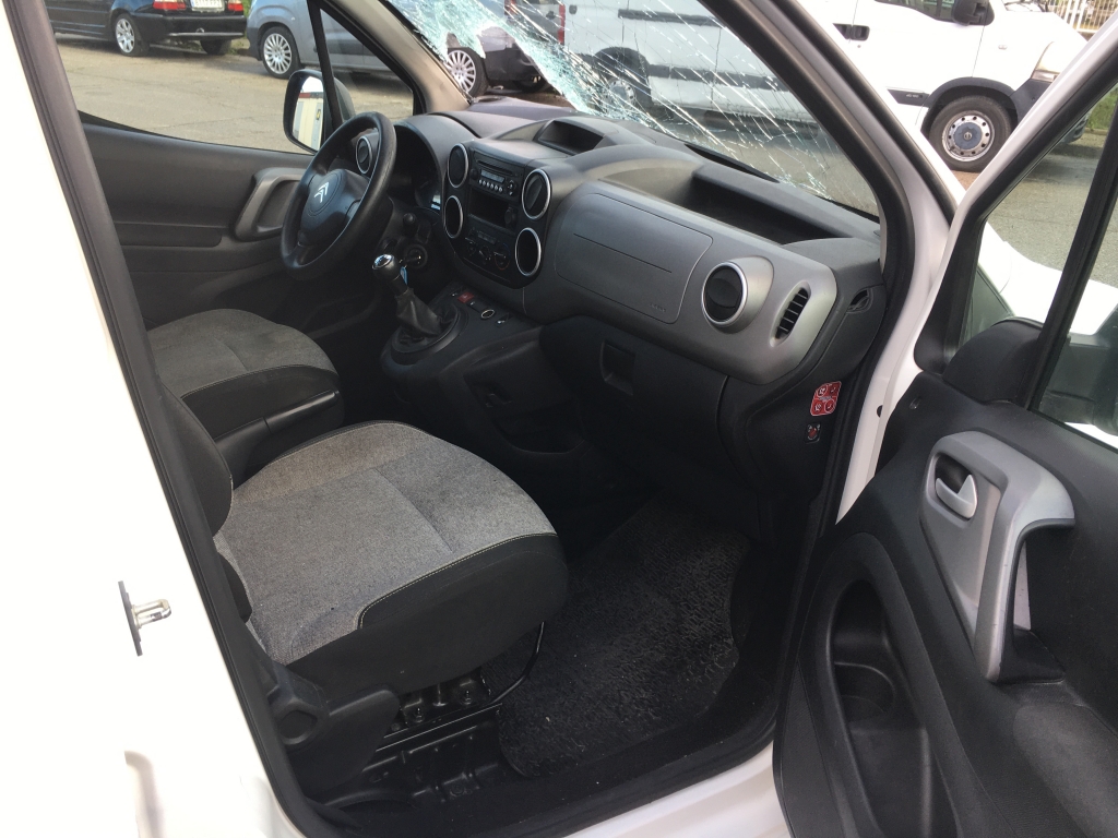 CITROEN BERLINGO 1.6 HDI 75CV CITROEN BERLINGO 1.6 HDI 75CV