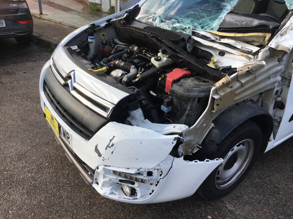 CITROEN BERLINGO 1.6 HDI 75CV CITROEN BERLINGO 1.6 HDI 75CV