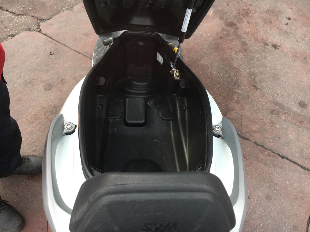 S.Y.M JOYMAX 125 GTS S.Y.M JOYMAX 125 GTS