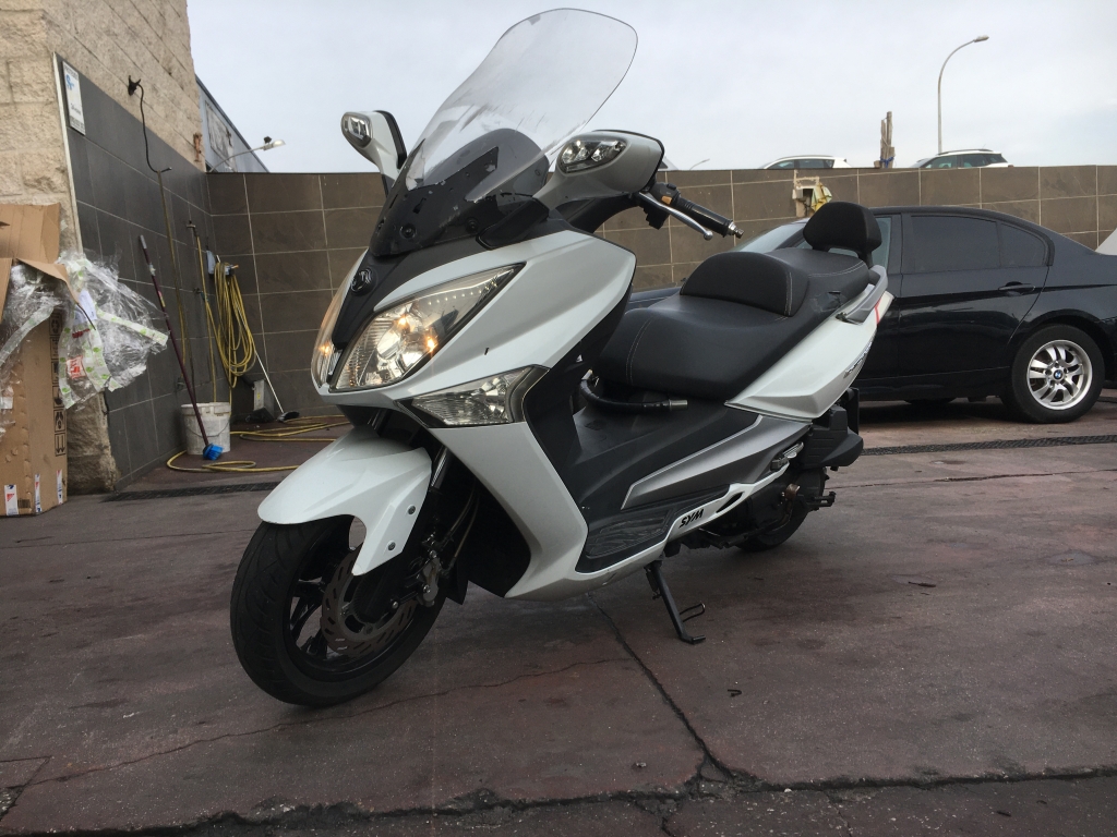 S.Y.M JOYMAX 125 GTS S.Y.M JOYMAX 125 GTS