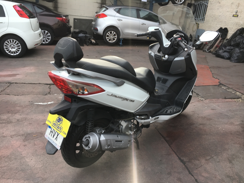 S.Y.M JOYMAX 125 GTS S.Y.M JOYMAX 125 GTS