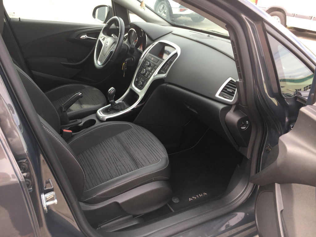OPEL ASTRA 1.6 CDTI 110CV