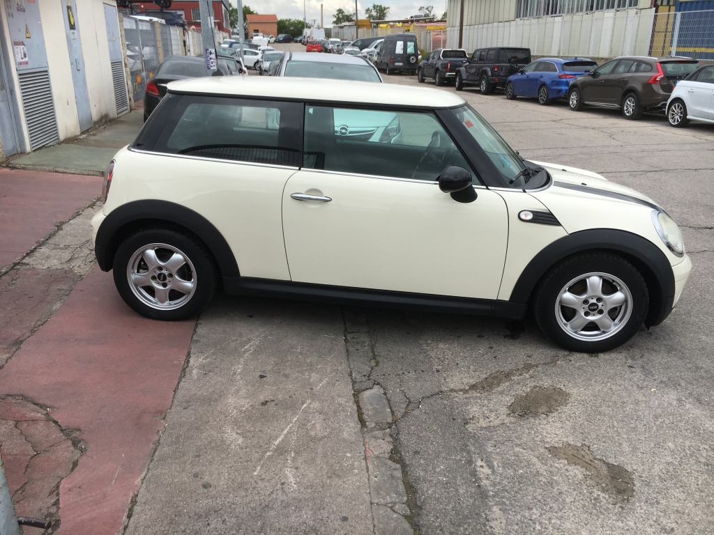 MINI ONE 1.4 INY 95CV