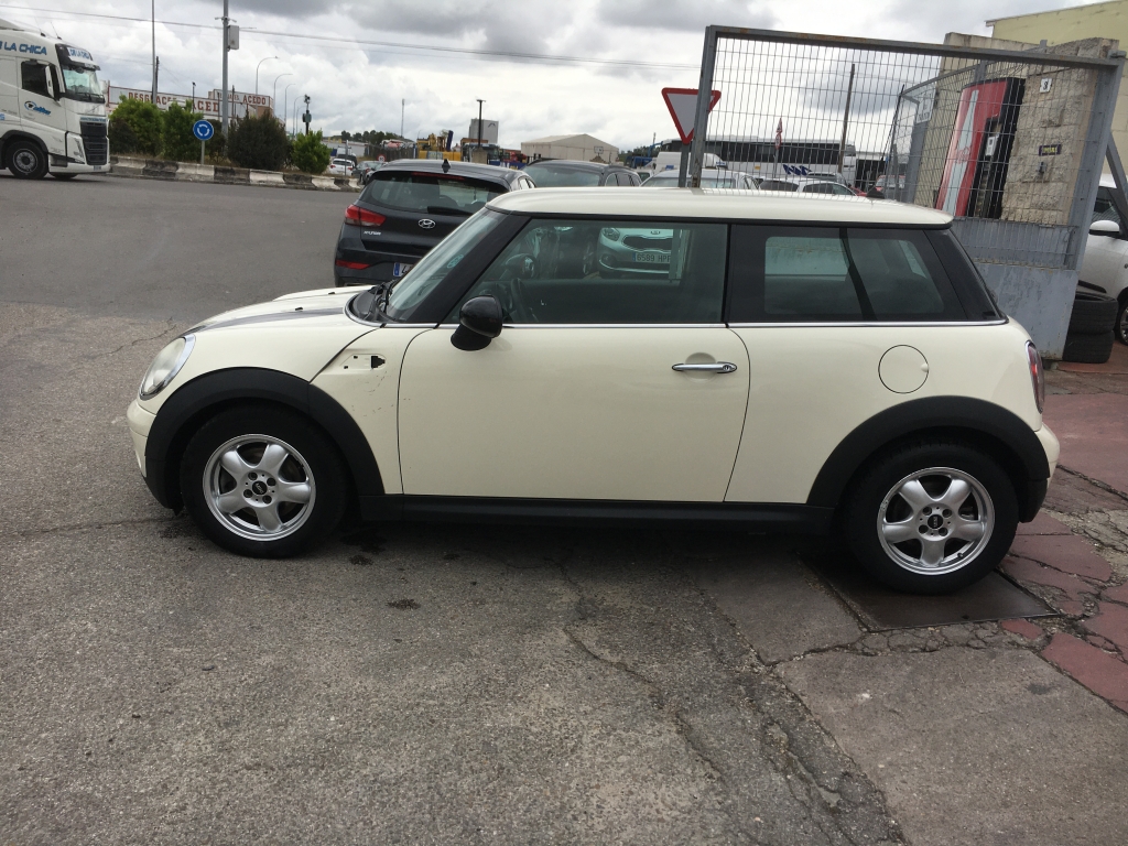 MINI ONE 1.4 INY 95CV