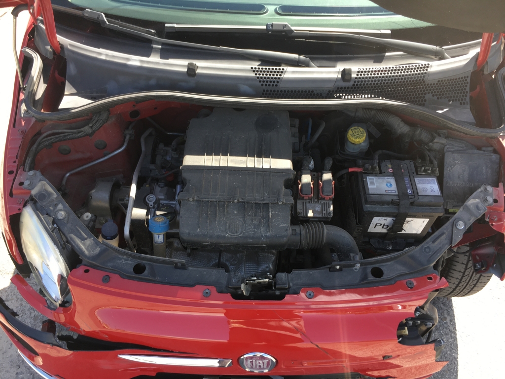 FIAT 500 1.3 INY 60 CV AUT FIAT 500 1.3 INY 60 CV AUT