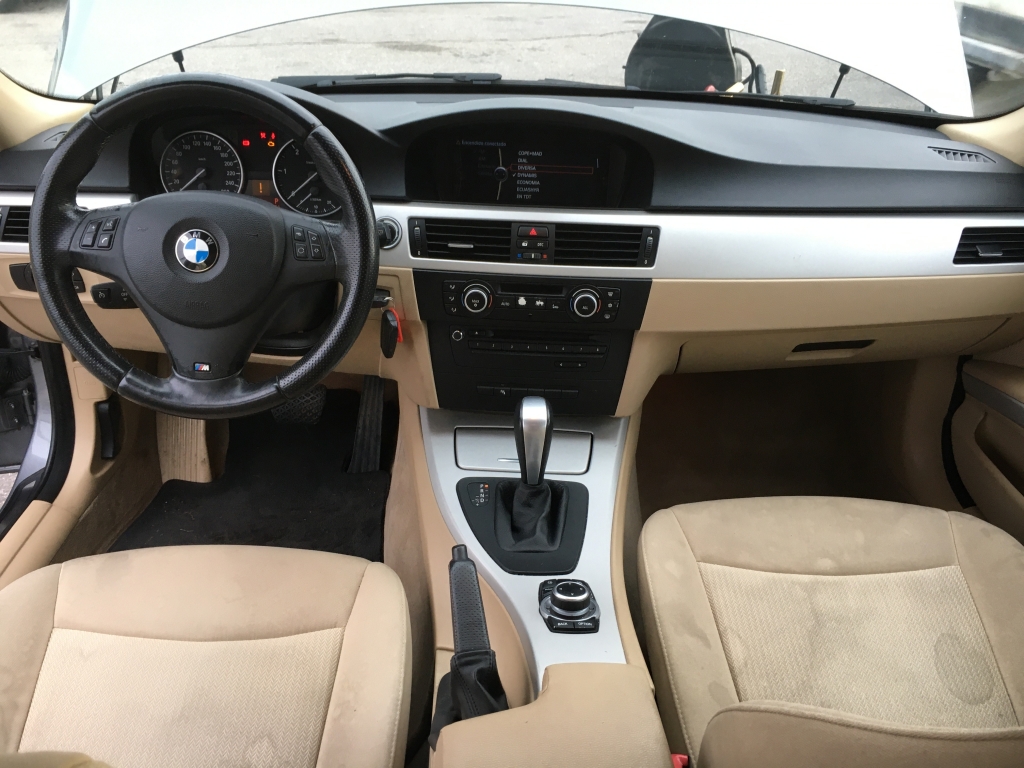 BMW 320 D TOURING 2.0 177CV AUT BMW 320 D TOURING 2.0 177CV AUT