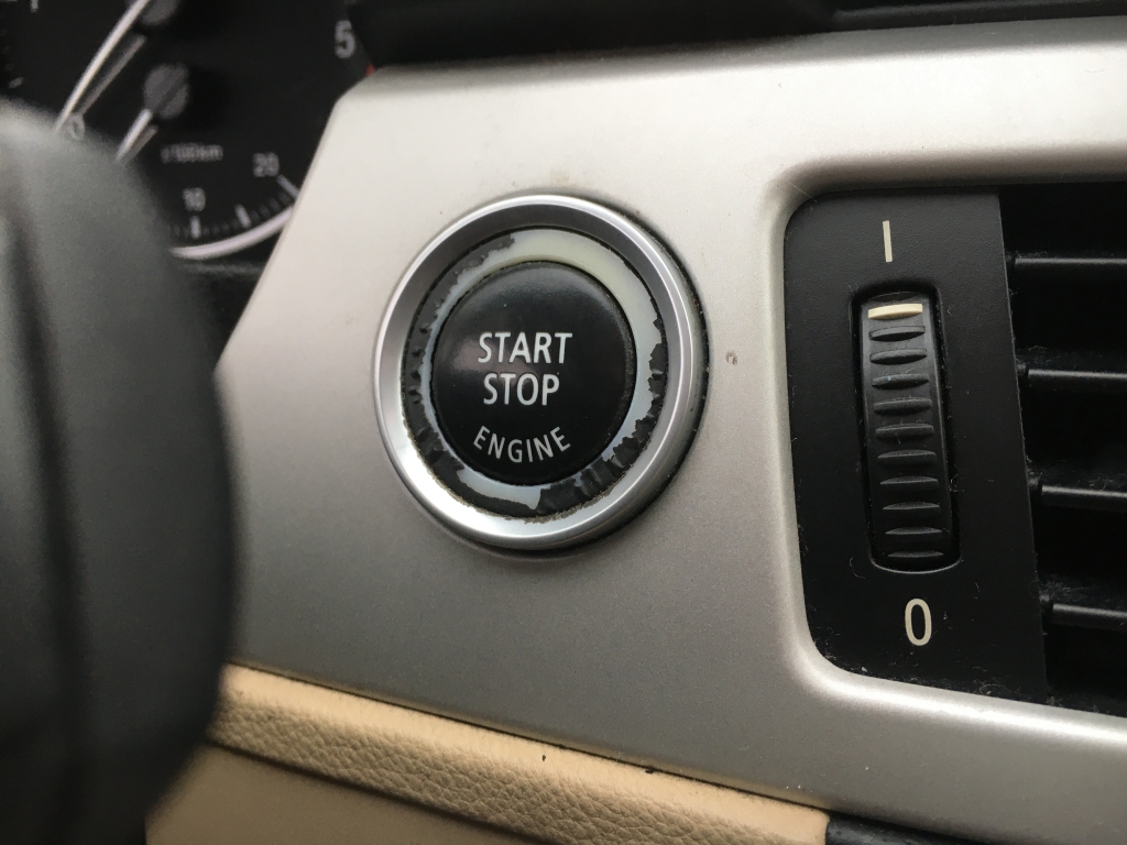 BMW 320 D TOURING 2.0 177CV AUT BMW 320 D TOURING 2.0 177CV AUT