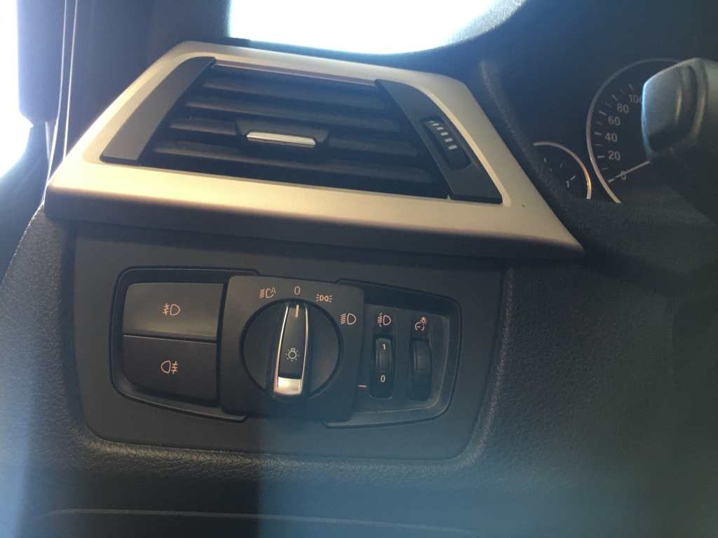 BMW 318 2.0 D 150CV BMW 318 2.0 D 150CV